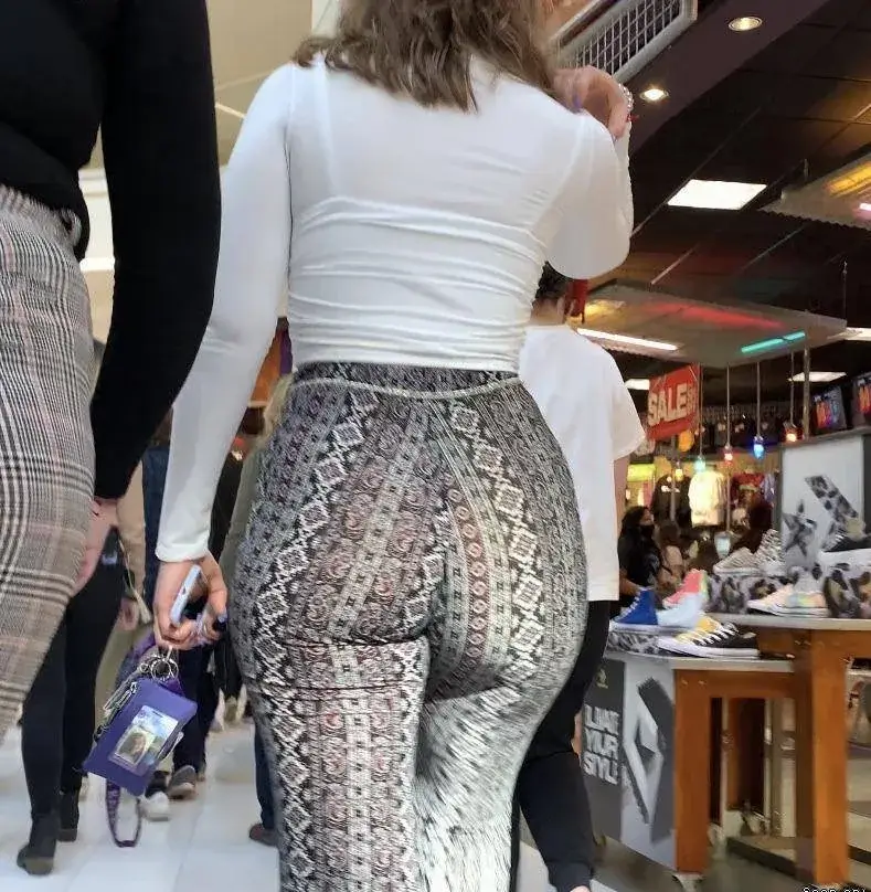 MinelaCharm